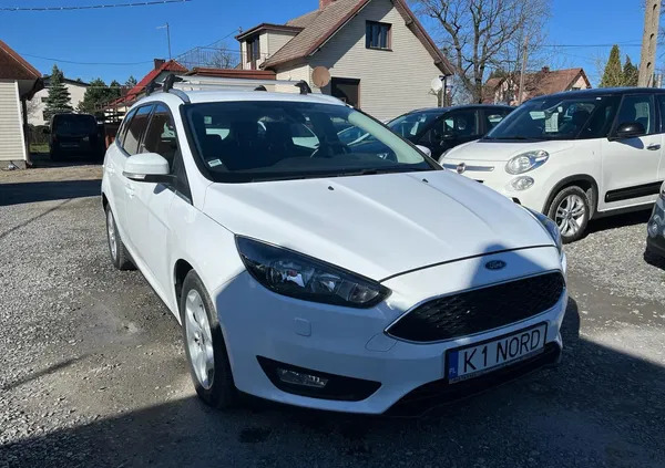 ford focus połaniec Ford Focus cena 36700 przebieg: 123930, rok produkcji 2015 z Połaniec